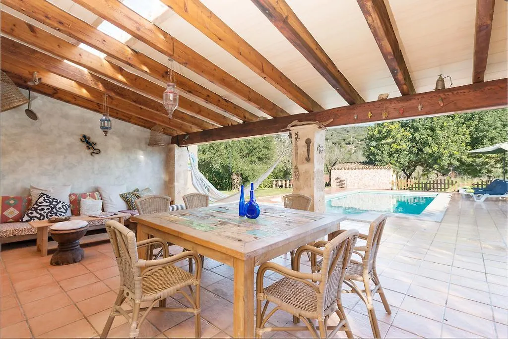 Garreta Villa Campanet 0*,  İspanya
