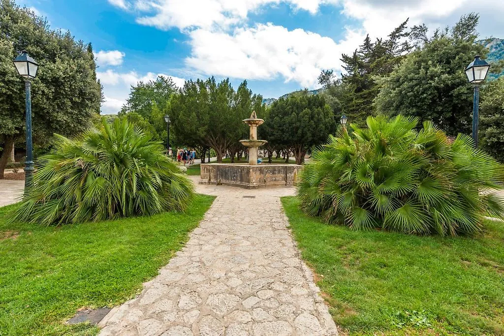 Garreta Villa Campanet 0*,  İspanya